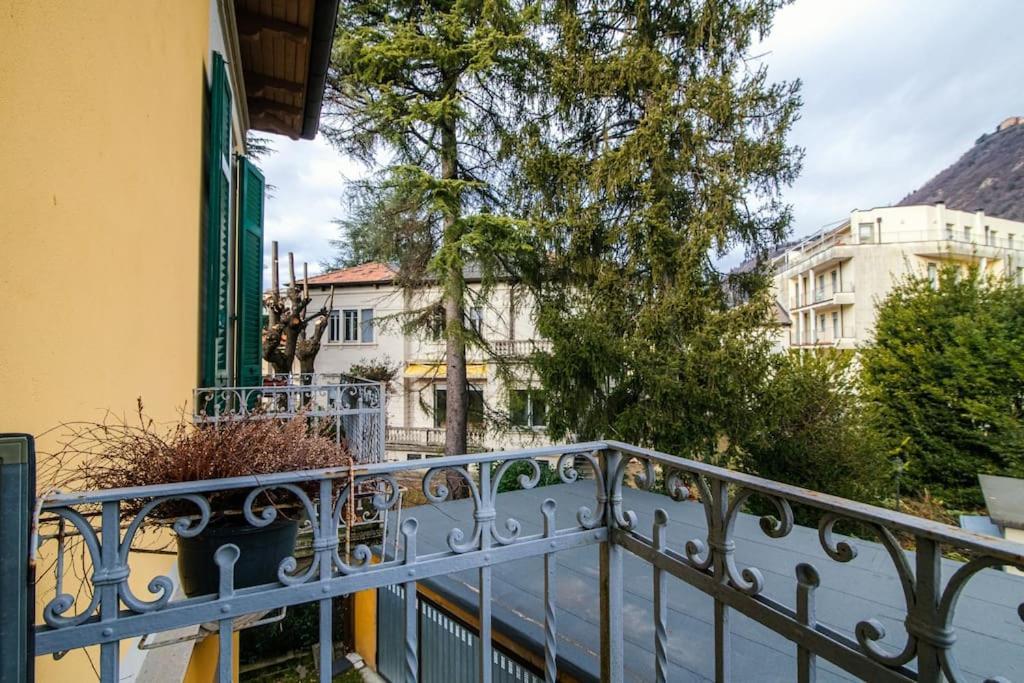 San Martino Apartment - Downtown Комо Екстер'єр фото